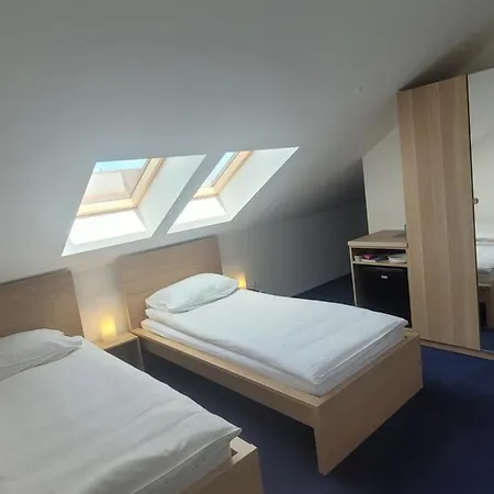 ベッド・アンド・ブレックファスト Kardamon 4*