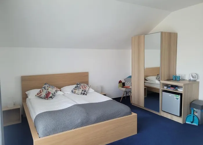 Kardamon Bed and Breakfast 4*